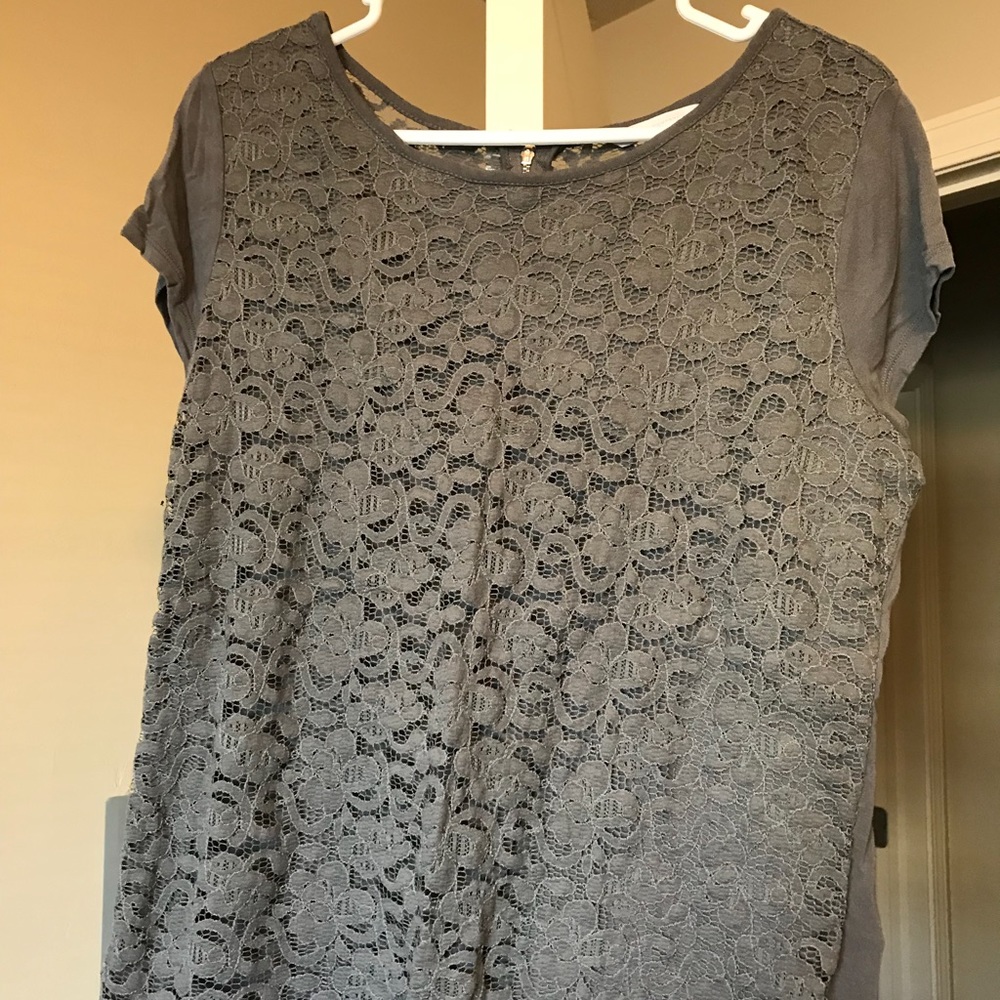 Grey laced top